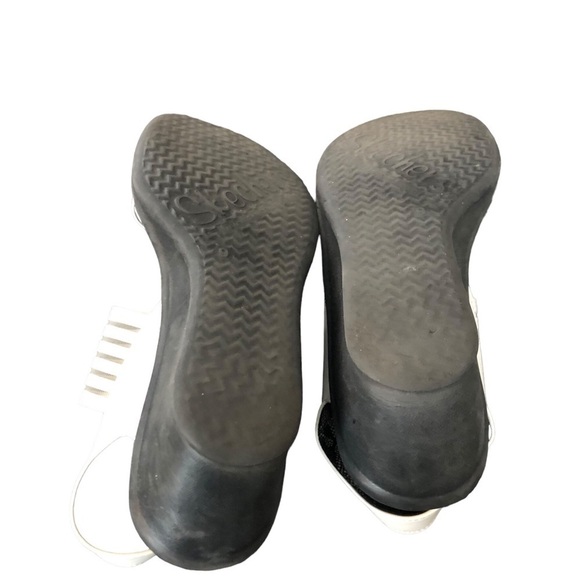 Skechers Cali Women's Rumblers Sci-Fi Wedge Sandal White Size 9 Cushion Sole - Picture 4 of 5